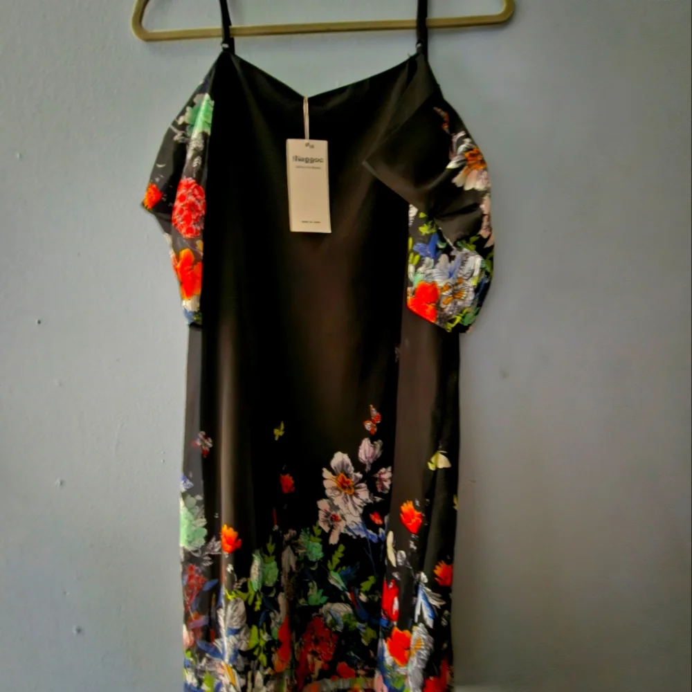 DRESS - Picture 4 of 4